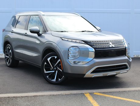 2023 Mitsubishi OUTLANDER PHEV SEL | PHEV | Leather | SunRoof | Warranty to 2033