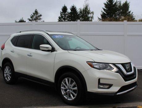 2017 Nissan Rogue SV | HtdSeats | Cam | Bluetooth | Aux | USB