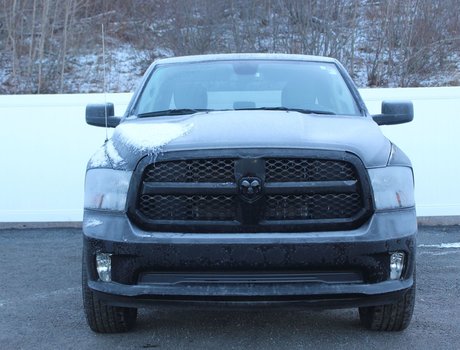 2022 Ram 1500 Classic Express | Cam | USB | HtdSeats | Warranty to 2027