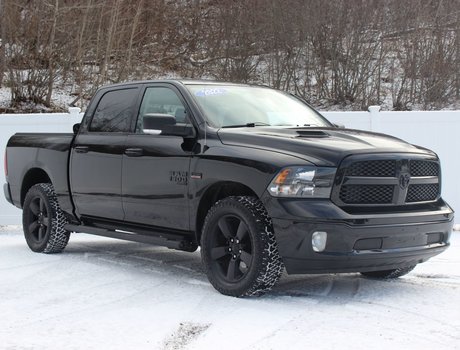 2022 Ram 1500 Classic SLT | Cam | USB | XM | HtdSeats | Warranty to 2027