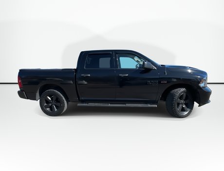 2022 Ram 1500 Classic Express | Cam | Bluetooth | HtdSeats | Aux | AC