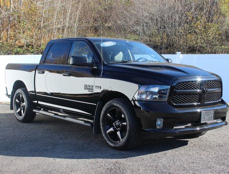 2023 Ram 1500 Classic Express | Cam | USB | HtdWheel | Warranty to 2028