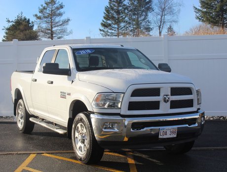 2016 Ram 2500 Outdoorsman | GAS | USB | XM | Bluetooth | Keyless