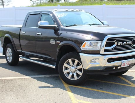 2017 Ram 3500 Longhorn | GAS | Leather | Roof | Nav | Cam | XM