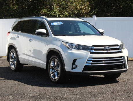 2018 Toyota Highlander Limited | Leather | SunRoof | Nav | Cam | USB | XM