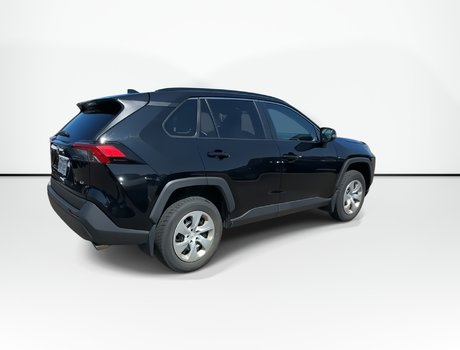 2021 Toyota RAV4 LE | Cam | Bluetooth | AC | Cruise | USB | Aux