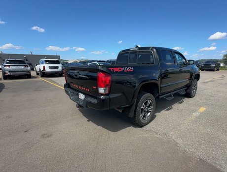 2016 Toyota Tacoma TRD Sport | Manual | Cam | HtdSeat | Bluetooth