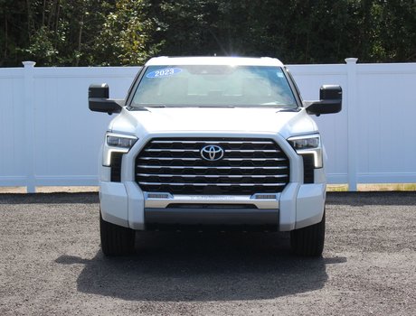 2023 Toyota TUNDRA HYBRID Capstone | HEV | Leather | Roof | Warranty to 2031