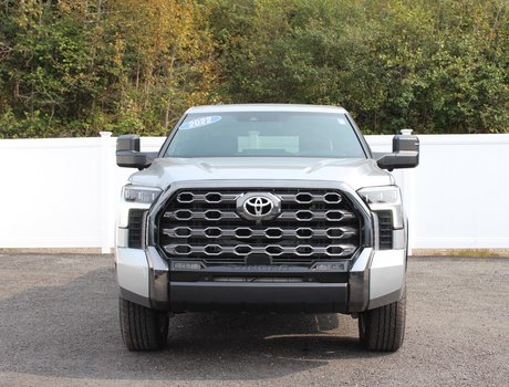 2022 Toyota Tundra Platinum | Leather | Roof | Nav | Warranty to 2027