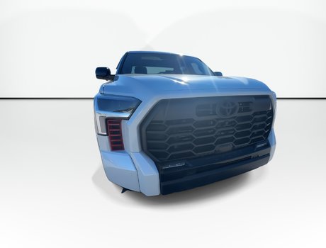 2025 Toyota Tundra Limited Hybrid | Cam | HtdSeat | Warranty to 2033