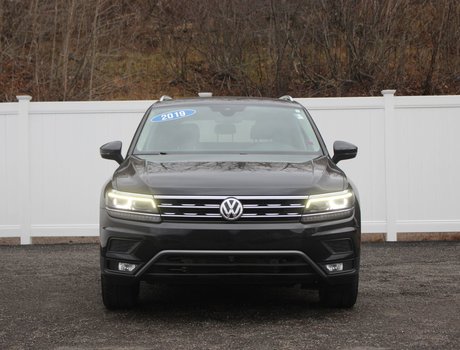 2019 Volkswagen Tiguan Highline | Leather | Roof | Cam | USB | HtdWheel