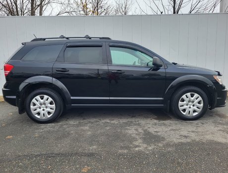 2017 Dodge Journey SE | USB | Bluetooth | Keyless | Cruise