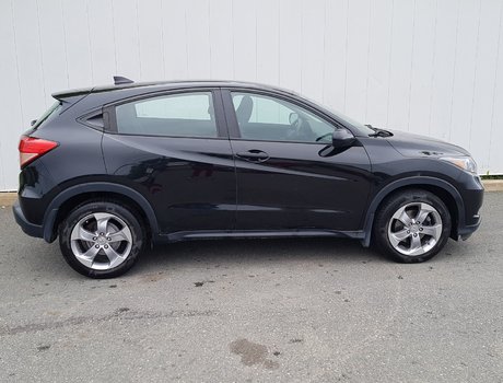 2017 Honda HR-V LX | CAm | USB | Htd. Seats | BlueTooth