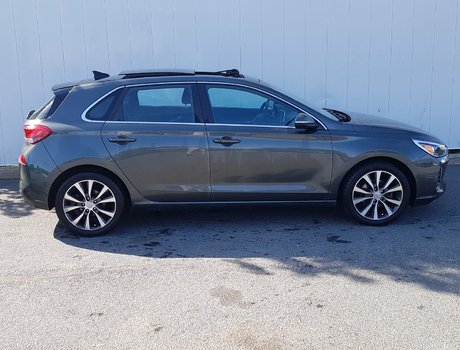 2020 Hyundai Elantra GT Luxury | Roof | cam | USB | Htd. Wheel | Bluetooth