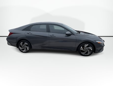 2024 Hyundai Elantra Preferred | Tech Package | Roof | Nav | Cam