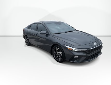 2024 Hyundai Elantra Preferred | Tech Package | Roof | Nav | Cam