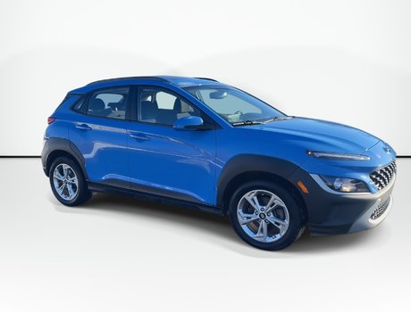 2022 Hyundai Kona Preferred SE | Sunroof | Cam | USB | HtdWheel