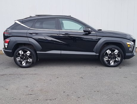 2024 Hyundai Kona Trend | Leather | Roof | Cam | USB | HtdWheel