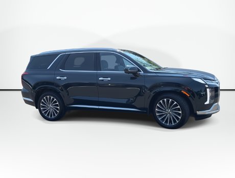 2023 Hyundai Palisade Ultimate | Leather | Roof | Warranty to 2027