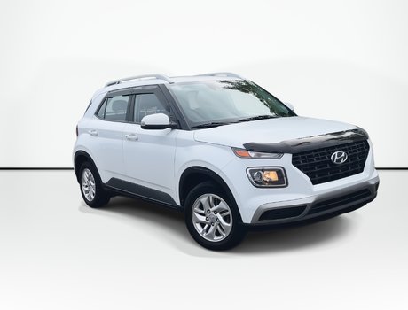 2022 Hyundai Venue Preferred | Cam | USB | HtWheel | Warranty to 2027