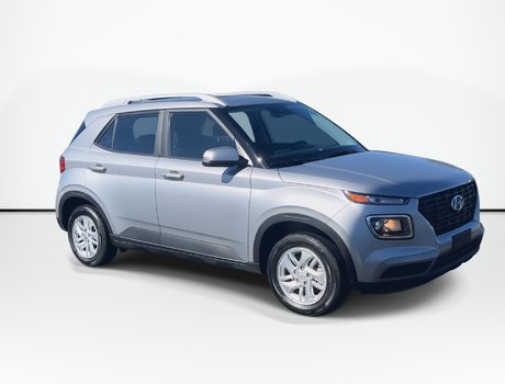 2025 Hyundai Venue Preferred | Cam | USB | HtdWheel | Bluetooth