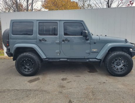 2014 Jeep Wrangler Unlimited Sahara | Leather | Nav | USB | Bluetooth