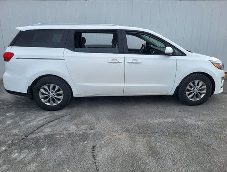 2021 Kia Sedona LX+ | Cam | USB | 8-Pass | Warranty to 2026