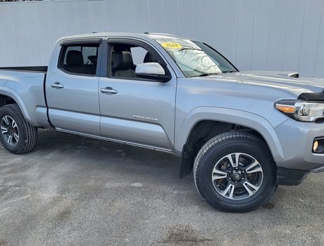 2018 Toyota Tacoma SR5 | Cam | USB | Bluetooth | Keyless | Cruise