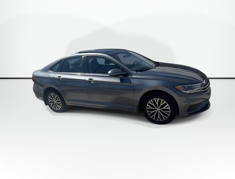 2019 Volkswagen Jetta Highline | Leather | Roof | Cam | USB | HtdSeats