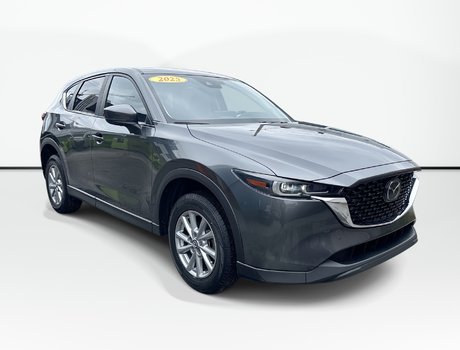 2025 Mazda CX-5 GS | Cam | USB | HtdSeats | Warranty