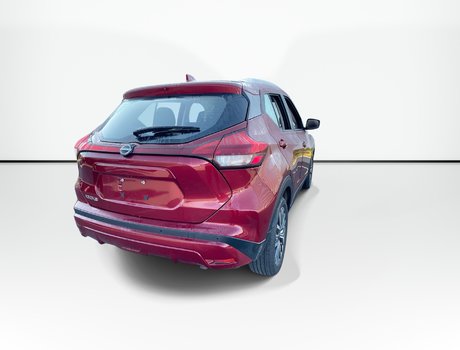 2025 Nissan Kicks Play SV | NAV | CAM | USB | Warranty to 2030