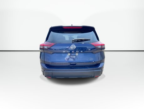 2025 Nissan ROGUE SV MOONROOF