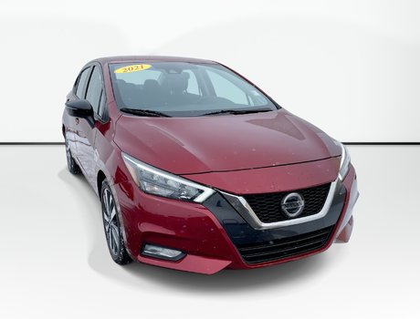 2021 Nissan VERSA SR