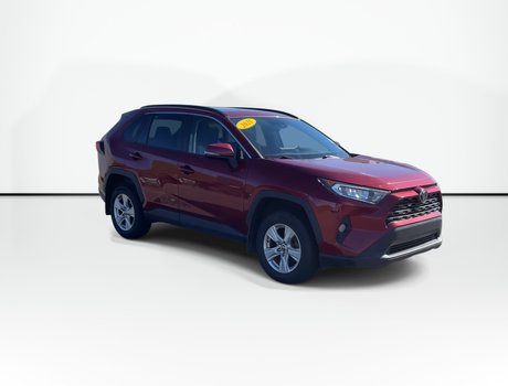 2021 Toyota RAV4 XLE | bluetooth | keyless entry | cam