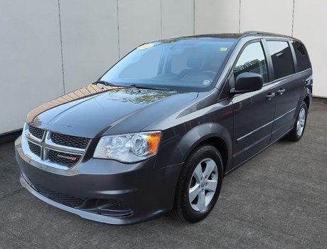 2016 Dodge Grand Caravan Canada Value Package | Cam | USB | Bluetooth |