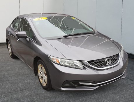 2015 Honda Civic Sedan LX | Cam | USB | HtdSeats | Bluetooth | Keyless