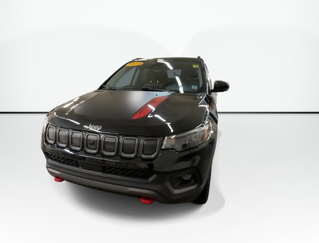 2022 Jeep Compass Trailhawk | Leather | Roof | NAV | Cam | USB