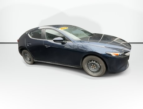 2022 Mazda Mazda3 Sport GS | Cam | USB | HtdSeats | Bluetooth | Keyless