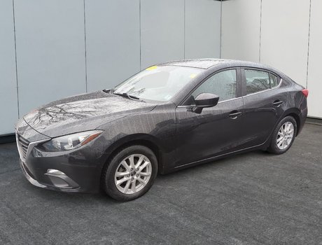 2016 Mazda Mazda3 GS | Cam | USB | Htd Seats | Bluetooth | Keyless
