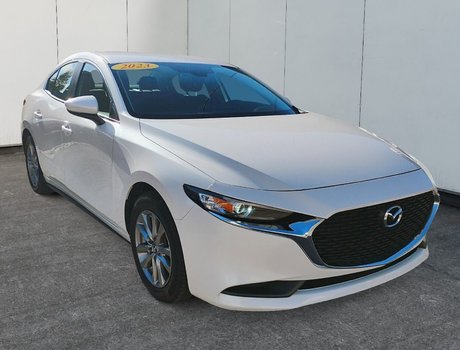 2023 Mazda Mazda3 GX |  Cam | USB | HtdSeats | Bluetooth | Keyless