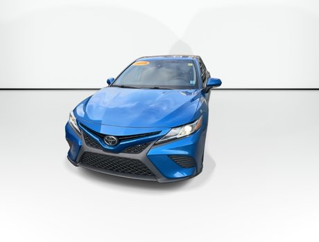 2019 Toyota Camry SE | Cam | USB | HtdSeats | Bluetooth | Keyless