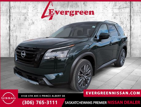 2025 Nissan Pathfinder SL