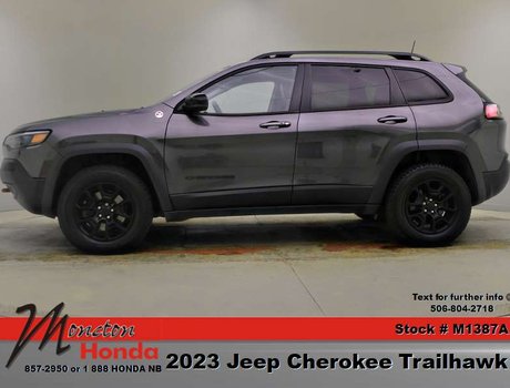 2023 Jeep Cherokee Trailhawk