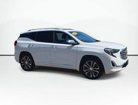2020 GMC Terrain Denali | Leather | Roof | Nav | Cam | USB