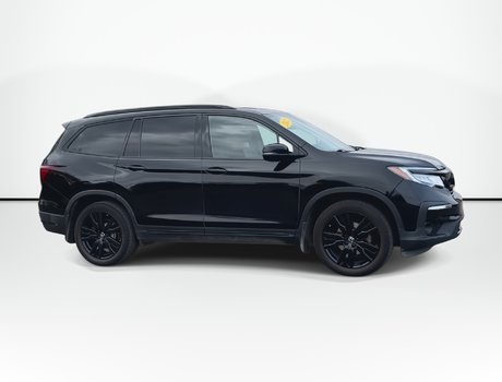 2022 Honda Pilot Black Edition | Leather | Roof | Nav | Htd Seats