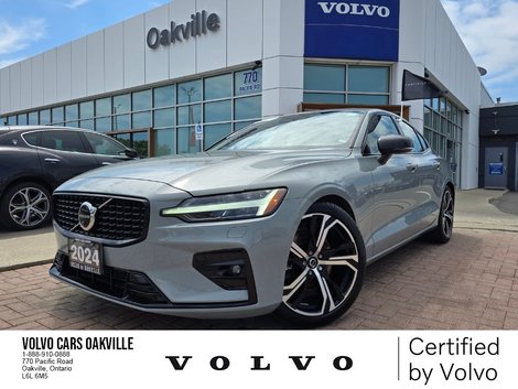 2024 Volvo S60 ULTIMATE DARK THEME