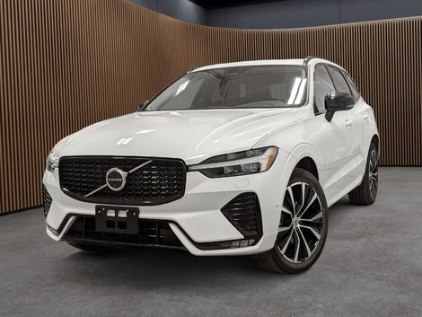2024 Volvo XC60 B5 AWD Plus Dark Theme