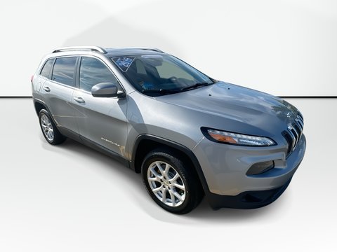 2016 Jeep Cherokee North | Leather | Cam | USB | Htd Wheel