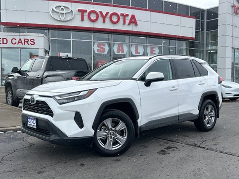 2025 Toyota RAV4 XLE
