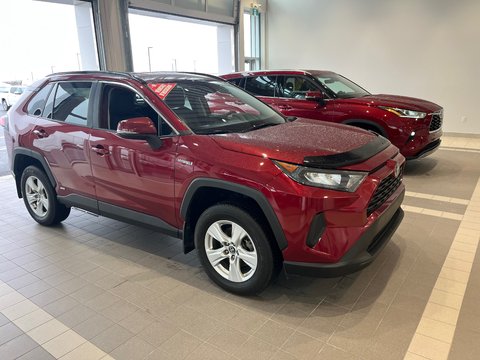 2020 Toyota RAV4 Hybrid LE